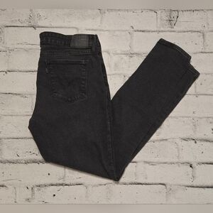 Levi’s 711 Skinny Jeans Black Denim Women’s Size 31 Mid Rise Stretch